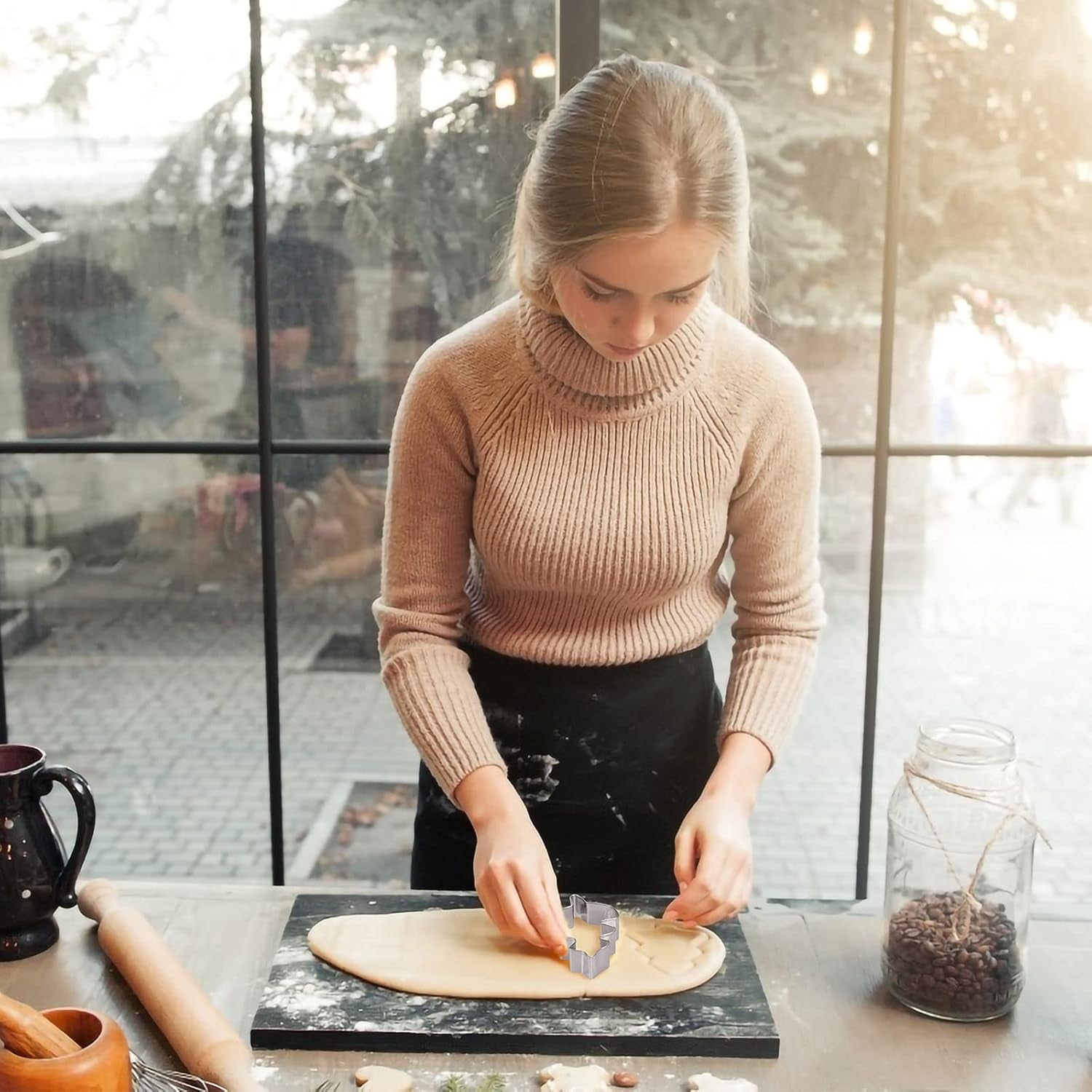 9pcs Herbst Ausstechformen Erntedankfest Ausstecher Blätter Keksausstecher Edelstahl DIY Plätzchenausstecher mit Ahornblatt Eichenblatt Eichhörnchen Eichel Igel Kürbis für Keks Fondant Backen