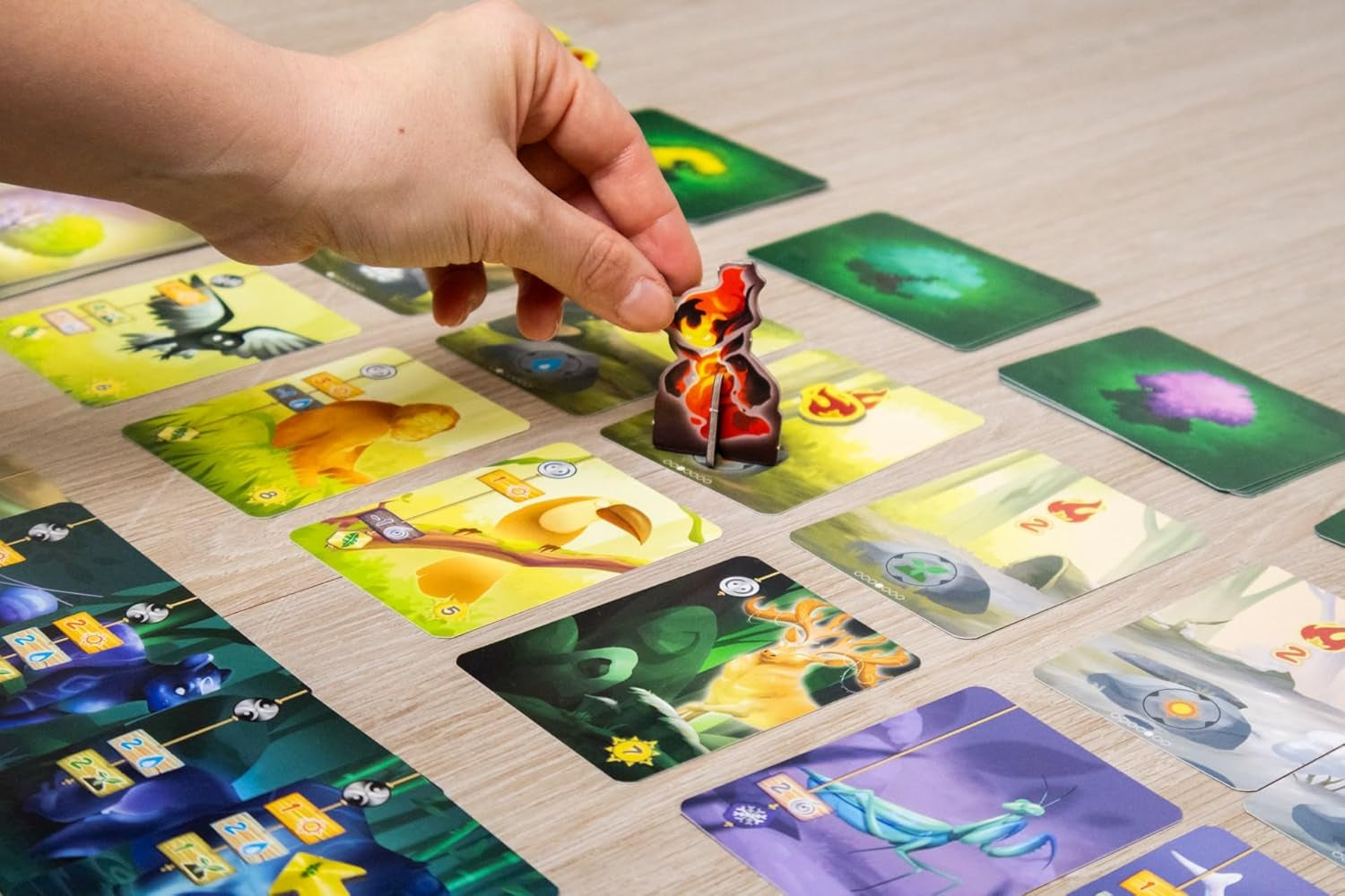 Duell des lebenden Waldes