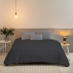 Bleu Câlin Bedruckte 1-Personen-Hermance-Steppdecke, Polyester, blau/grau, 140 x 200 cm. Bettdecken und Steppdecken Naty Shop Grau 140 x 200 cm