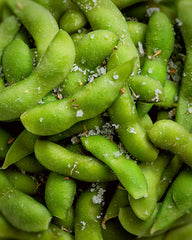 Le Saunier de Camargue Fleur De-Sel Citrone Thymian in 125 g Dosis, Premium Meersalz aus Süd-Frankreich, Ideal als Finishing von Speisen und zum Verfeinern von Gerichten