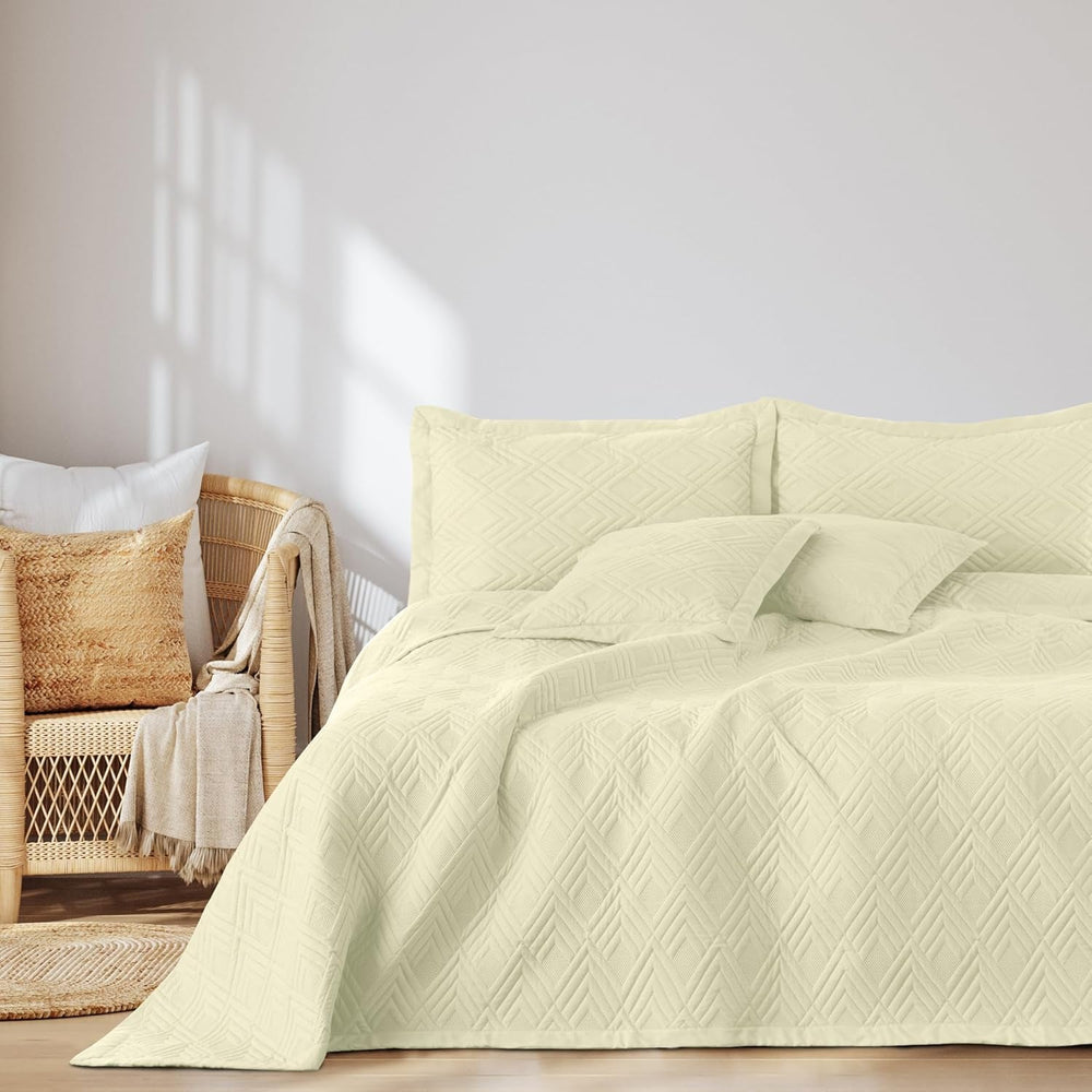 Ameliahome Tagesdecke 170 x 210 cm, doppelseitige Tagesdecke, Ultraschall-Steppung, Polyester, Ophelia, dunkelgrün, Betten und Decken. Besuchen Sie den AmeliaHome-Store Ophelia creme, 220 x 240 cm