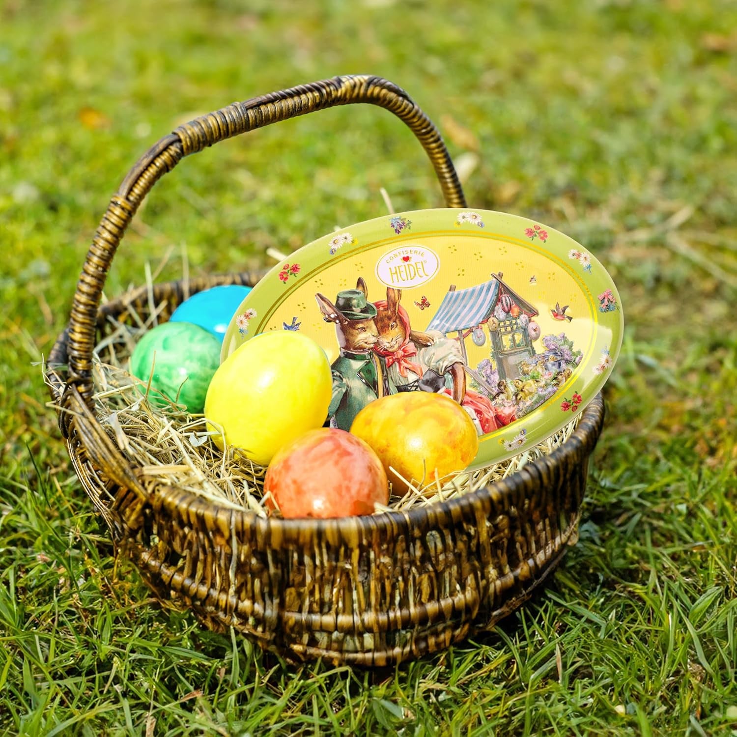 Heidel Osterkarten-Geschenkbox 183g, Premium-Milchschokolade-Praline mit dekorativer Metallbox, ideal als Ostergeschenk