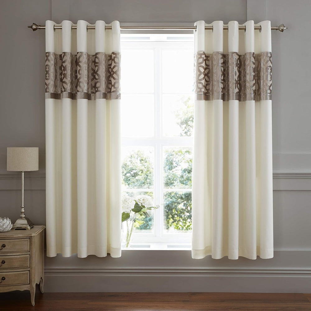 Catherine Lansfield Lattice Cut Velvet, Natur, Bettüberwurf – 220 x 230 cm Catherine Lansfield Betten und Bezüge H183 x B168 cm (2er-Pack)