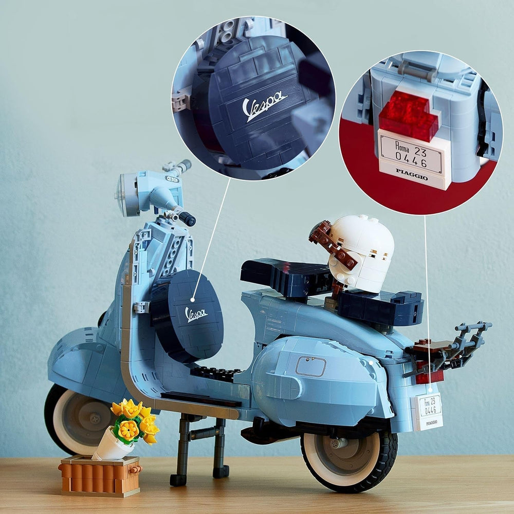 LEGO Icons Vespa 125, baubares Motorradmodell, italienischer Vintage-Roller, Modellbausatz für Erwachsene, Ausstellungsstück als Raumdekoration, Geschenke für Frauen und Männer 10298 Bausätze Besuchen Sie den LEGO-Store