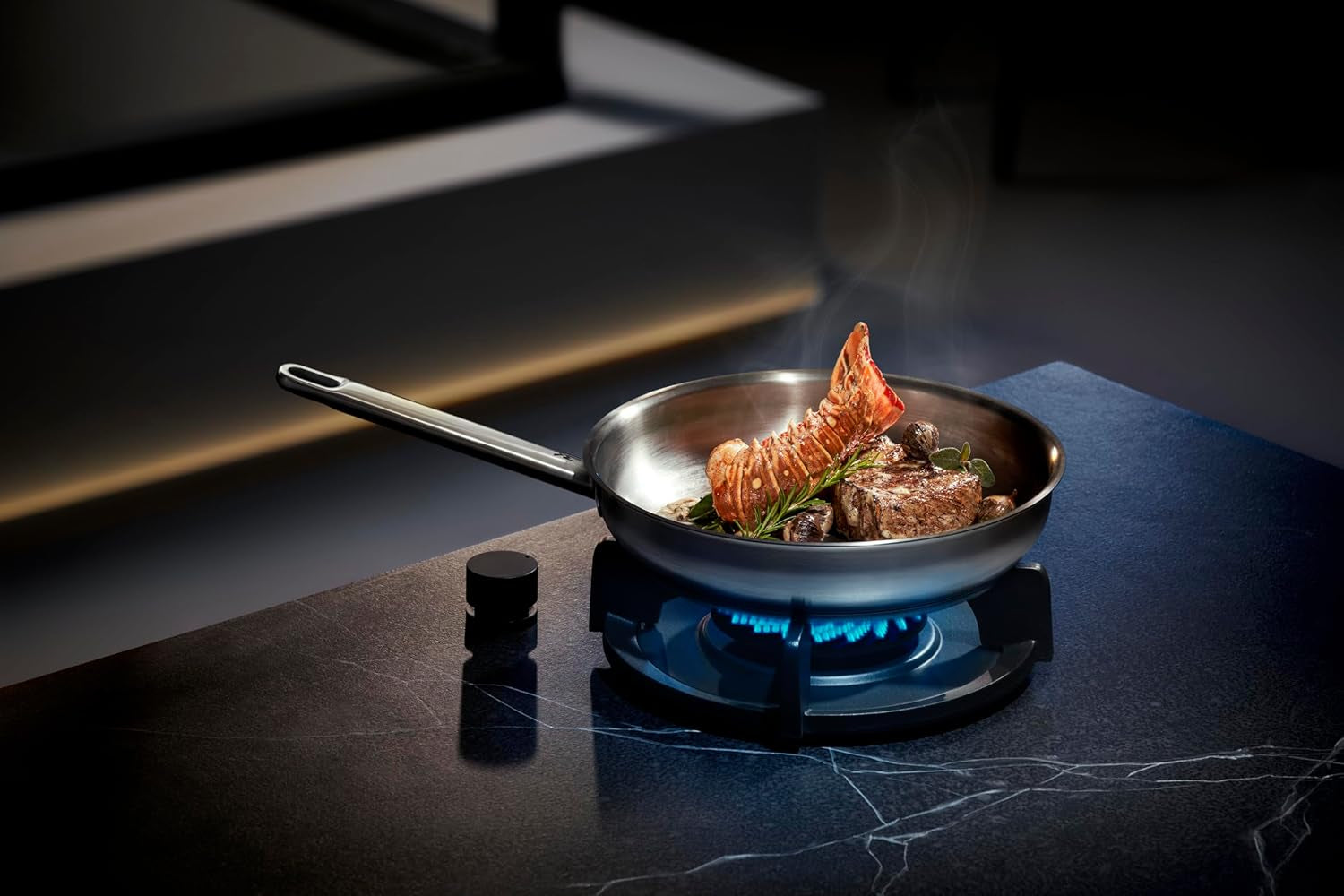 WMF Profi-Pfanne 28 cm, Induktion, Edelstahlpfanne, unbeschichtet, ofenfest Töpfe und Pfannen Naty Shop