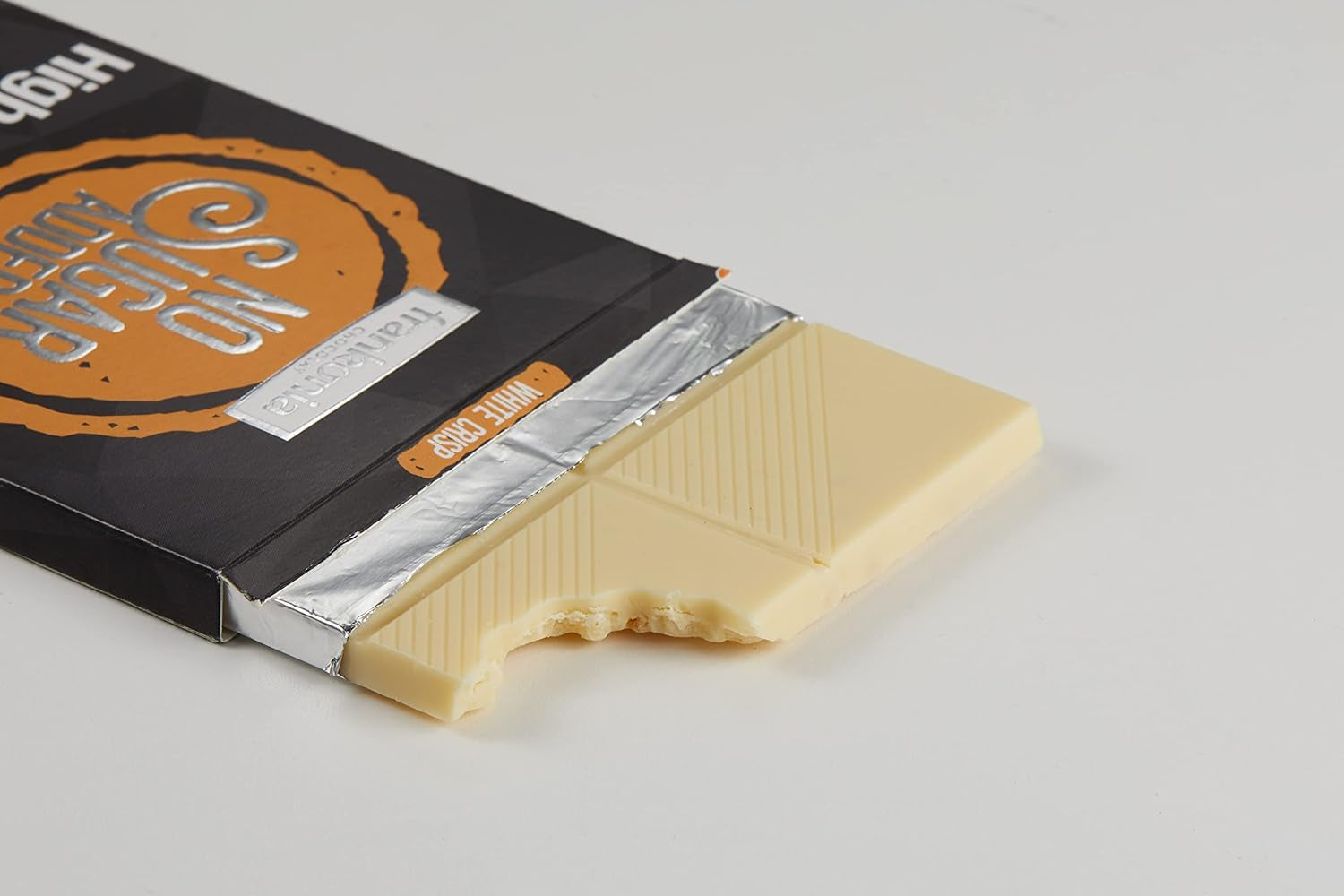 frankonia CHOCOLAT POWER MOTION ohne Zuckerzusatz – Knusprige weiße Schokolade mit hohem Protein- und niedrigem Kohlenhydratanteil, 90 g