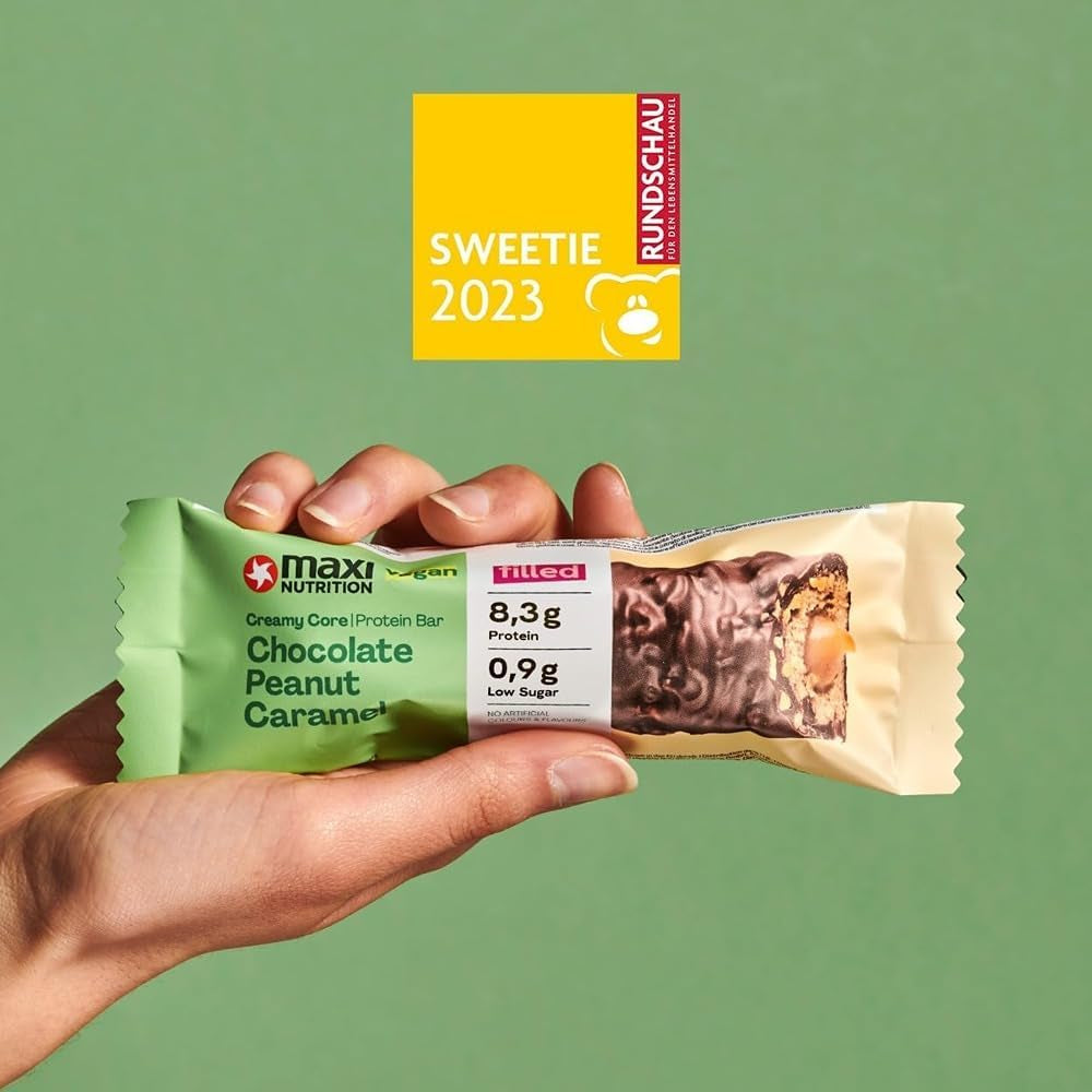 MaxiNutrition Cremiger veganer Proteinriegel mit Schokolade, Erdnüssen und Karamell 12x45g – veganer Proteinriegel, 18% Protein, 8,3g pro Riegel, geringer Zuckergehalt (0,9g), kein zugesetzter Zucker, keine künstlichen Aromen