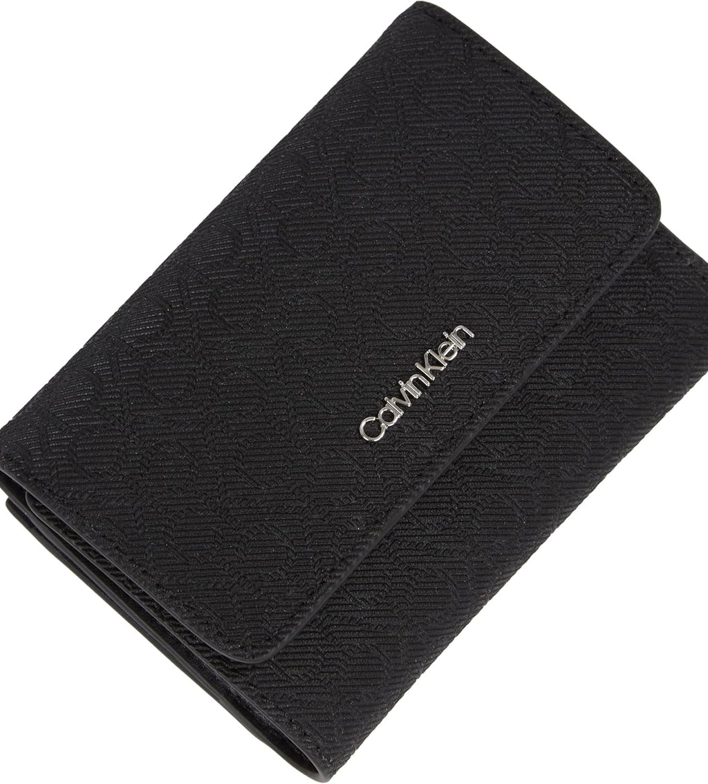 Portofel de damă Calvin Klein Must Small Trifold Mono Klein, negru (Black Mono), mărime unică Portofel Femei Naty Shop